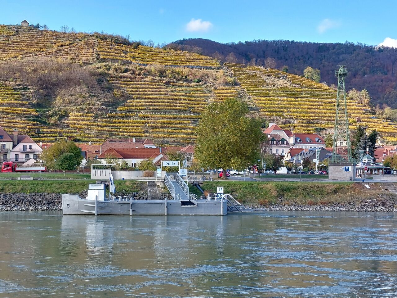 Cruising-the-Danube-16-vineyards.jpg