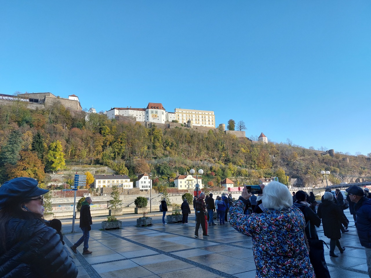 Passau-11---Old-Fortress-on-hill.jpg