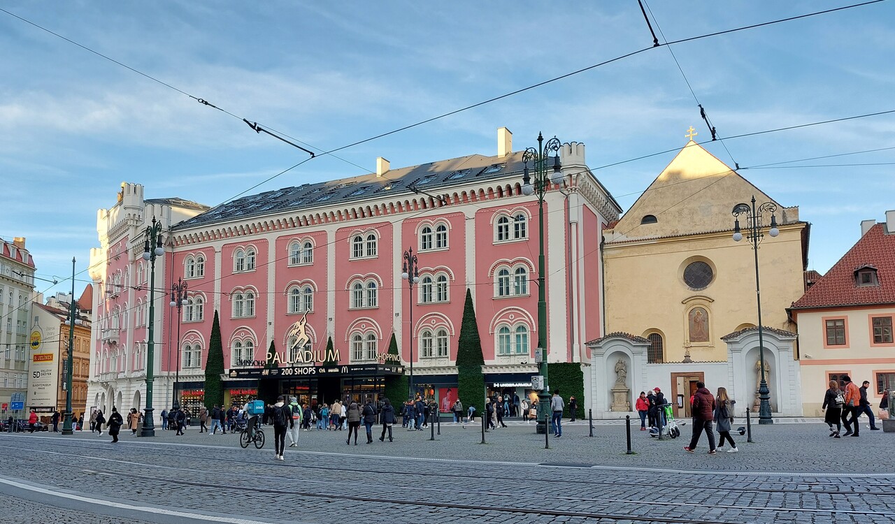 Prague-Palladium-2.jpg