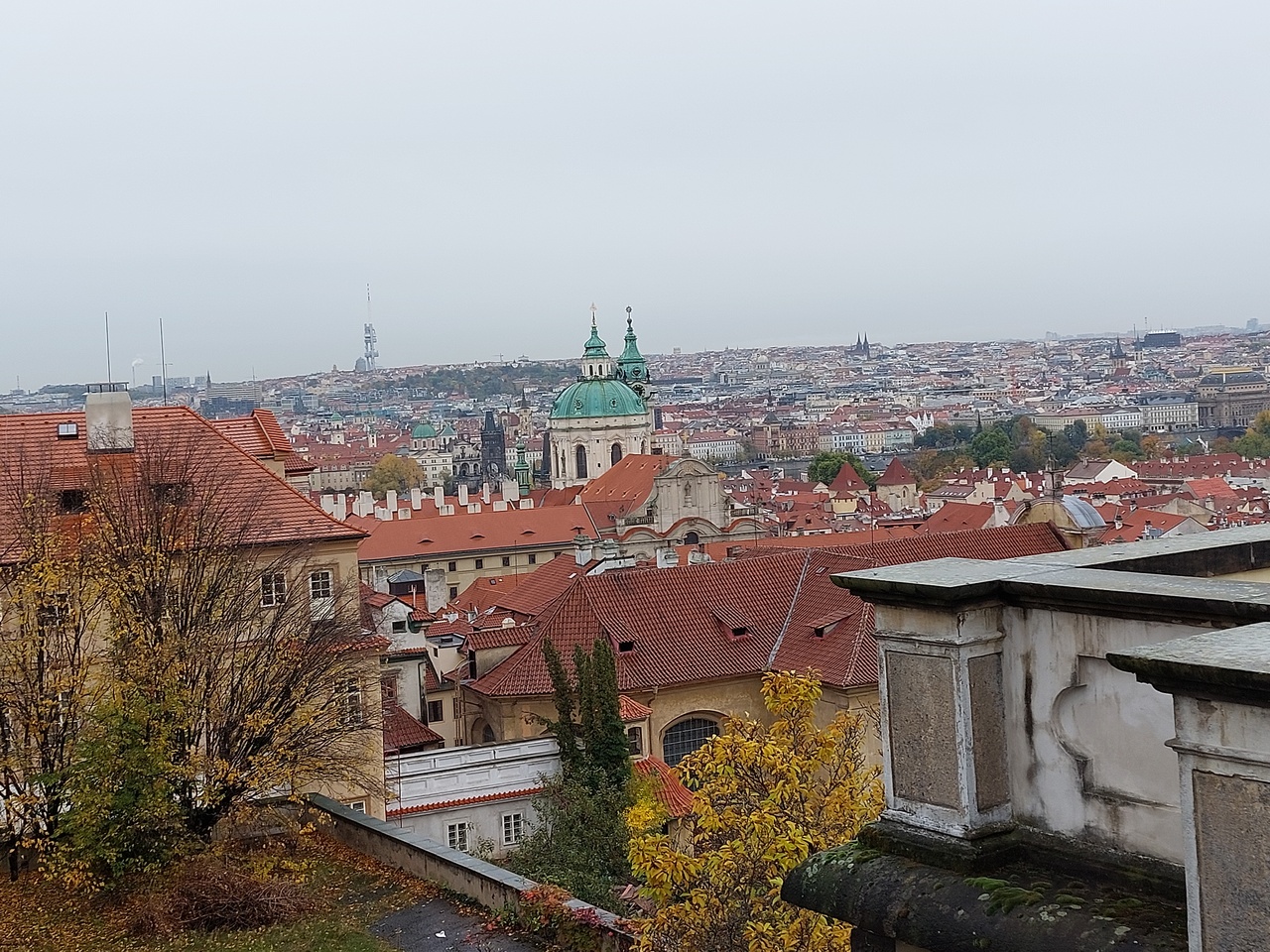 Prague-castle-26-Green-dome---spire-from-the-Church-of-St-Nicholas.jpg